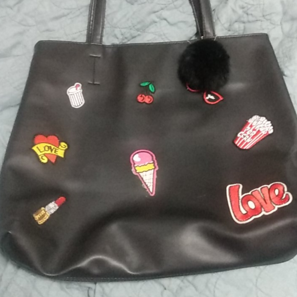 PURSE/DECORATED BAG